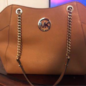 MK TOTE
